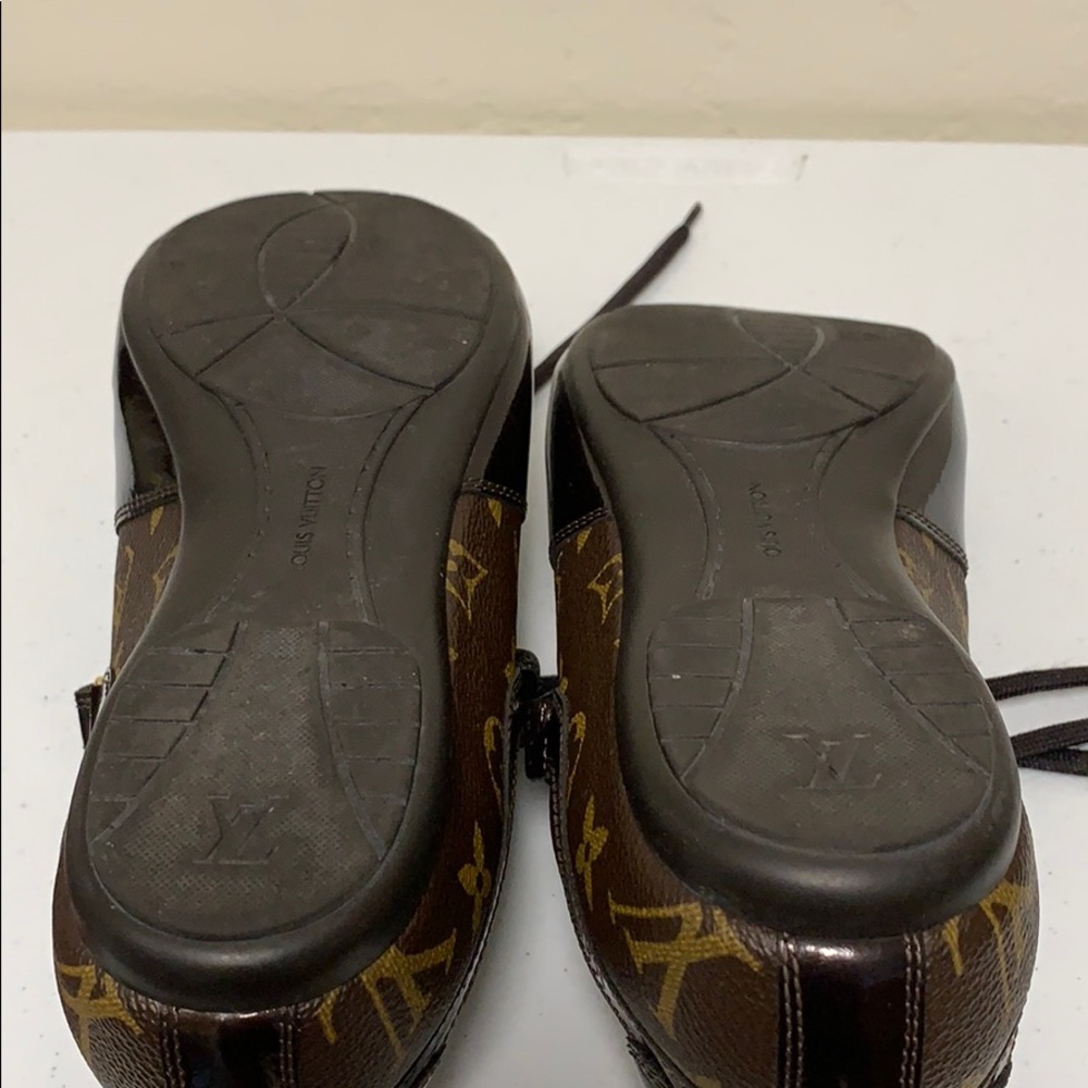 Louis Vuitton Globetrotter Sneakers/ size: 38.5 - Picture 10 of 12